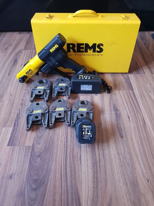 Presă de sertizat Rems akku-press