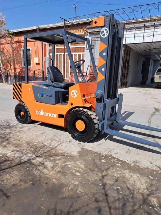 Балганкара.сотилади.дизел.матори.заватиской.холати.зур.3.5.тоннали..