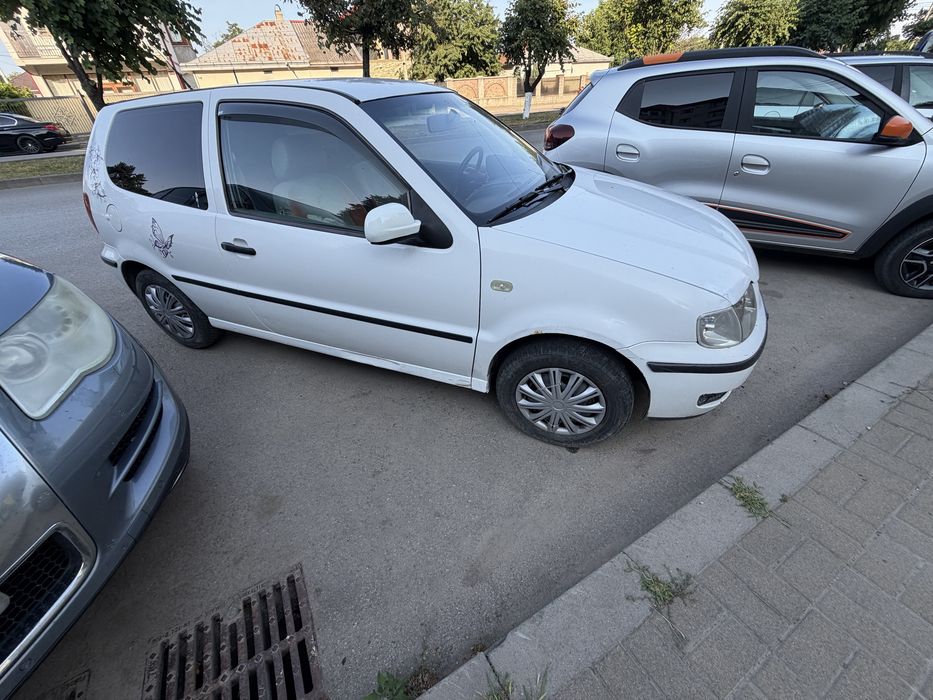 VOLKSWAGEN Polo 0 — imagine 2