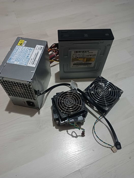 Piese pentru unitate PC vand /schimb.