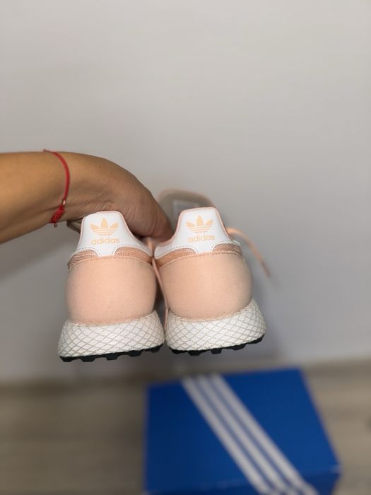 Adidas Дамски маратонки Adidas