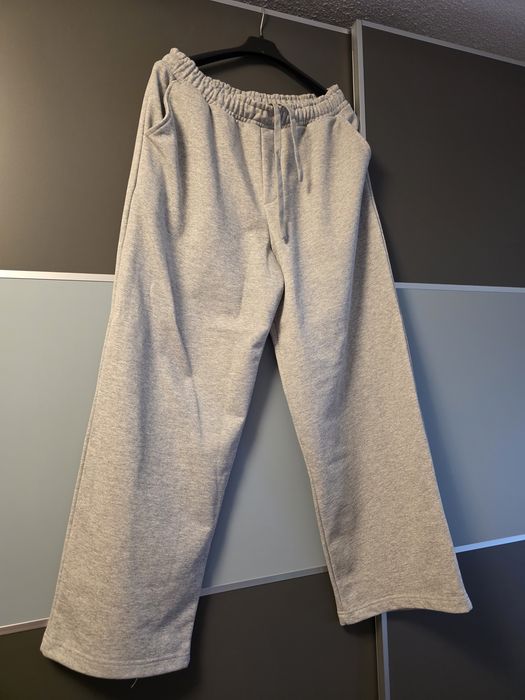 Pantaloni de trening Zara marimea L