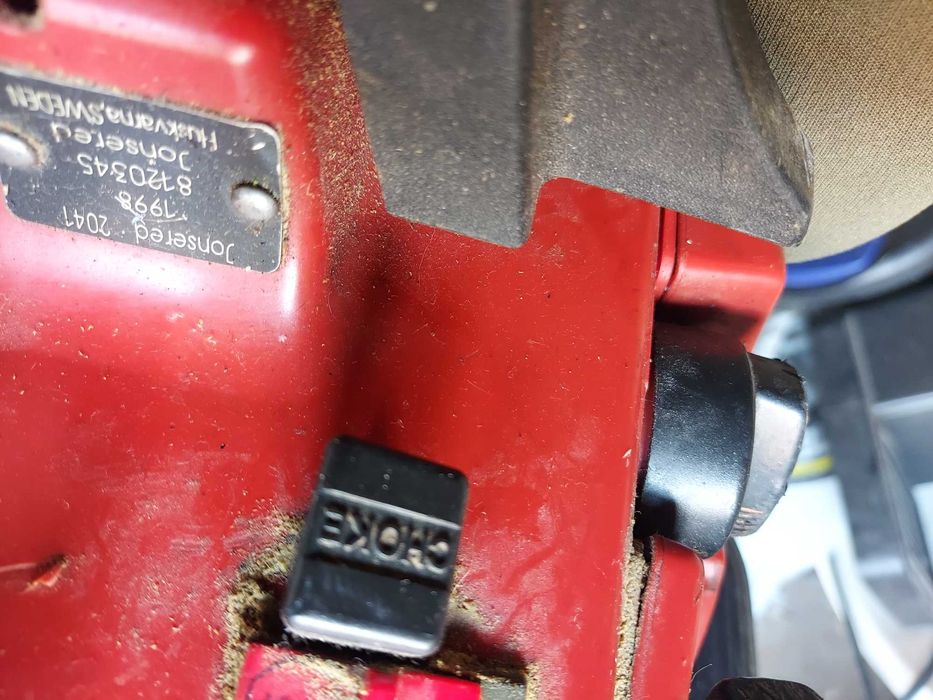 Моторен трион Хусварна Бензинова резачка Husqvarna Jonsered Turbo 2041