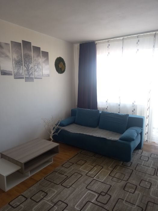 Închiriez ap. 2 camere Bdul Republicii