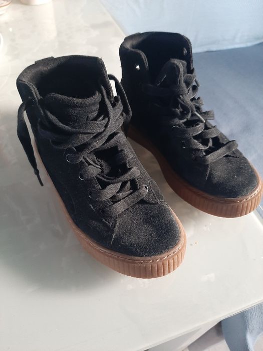 Продам обувь для девочек 33 размер