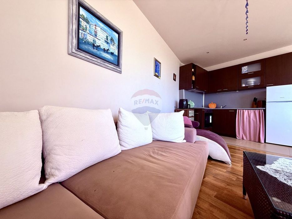 Продава се Двустаен апартамент в Балчик - 61 кв.м за 745 €/кв.м - Снимка #12