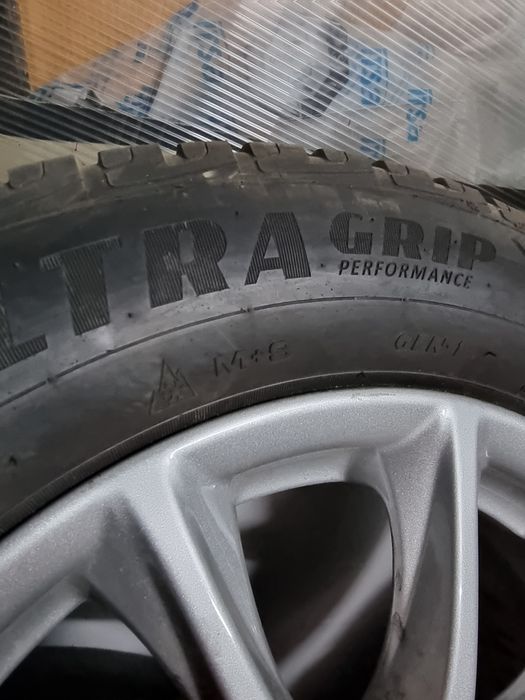 Roți iarnă~5x108/16"~Ford Mondeo~anv.Goodyear 215/60 R16