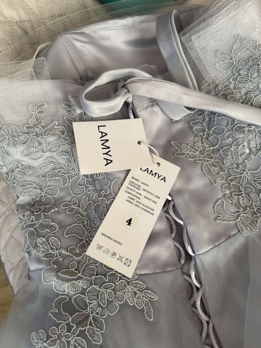 Нежна бална рокля-светлосиньо/сиво