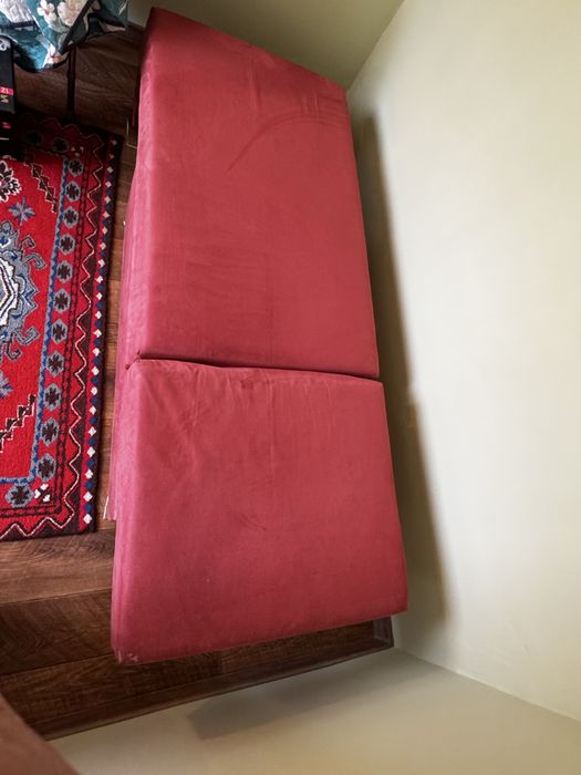 Два кресла и кровать