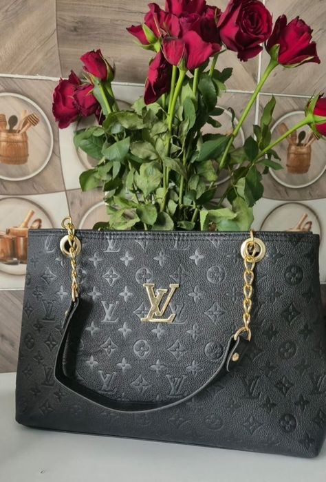 Genti dama Guess