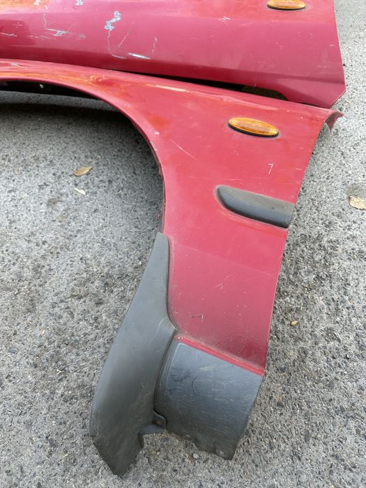 Привозные крылья на мазда 626 птичка