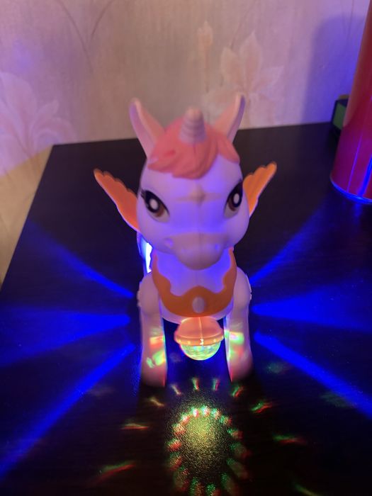 Музикална играчка Еднорог