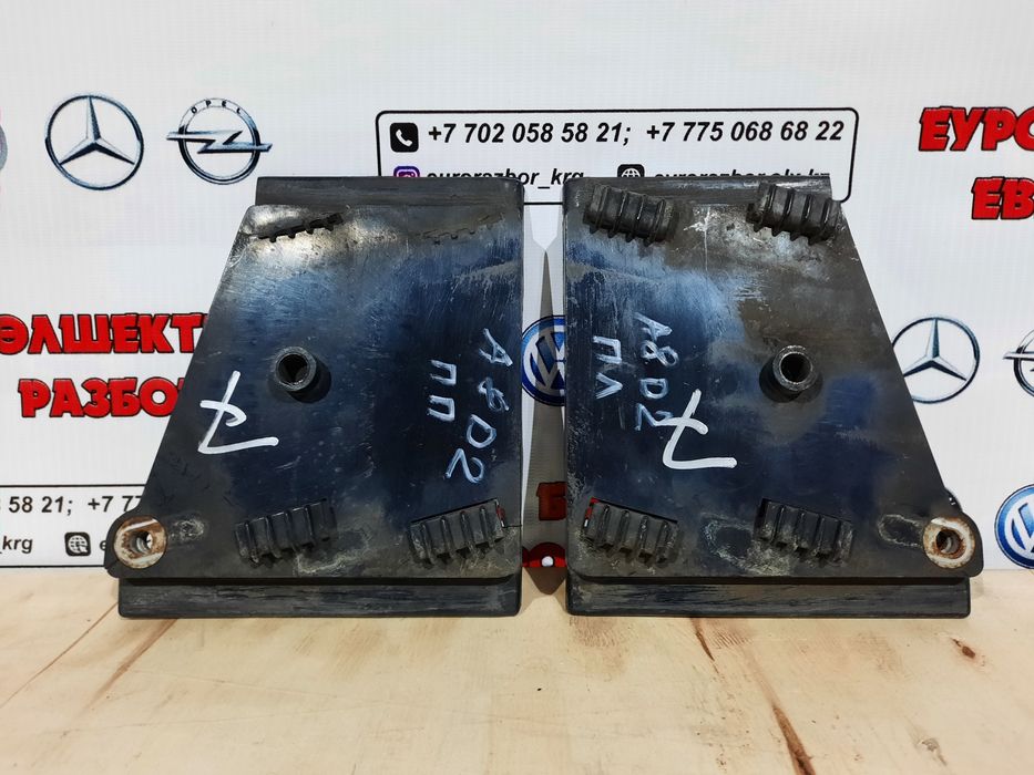 Крепление бампера Ауди А8 D2 дорест