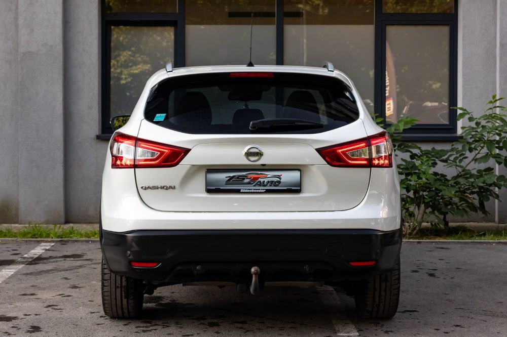 Nissan Qashqai 2014 Tekna 1.6Diesel 131cp Euro 5 4x4 La Buton 174.000km • 12Luni Garantie Motor Cutie Diferential • Transport Gratuit la domiciliu