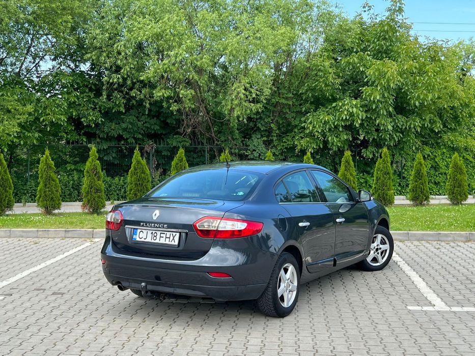 Imchiriez  masina Renaul Fluece 1.5 dci / delivery sau uz personal