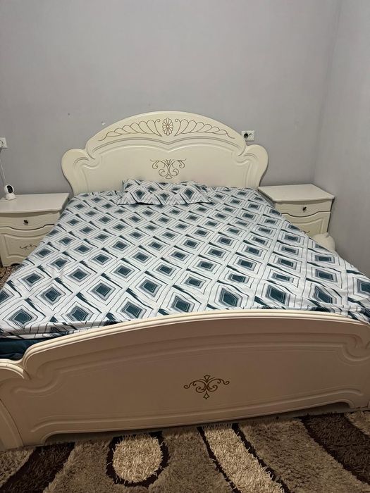 Спальный гарнитур