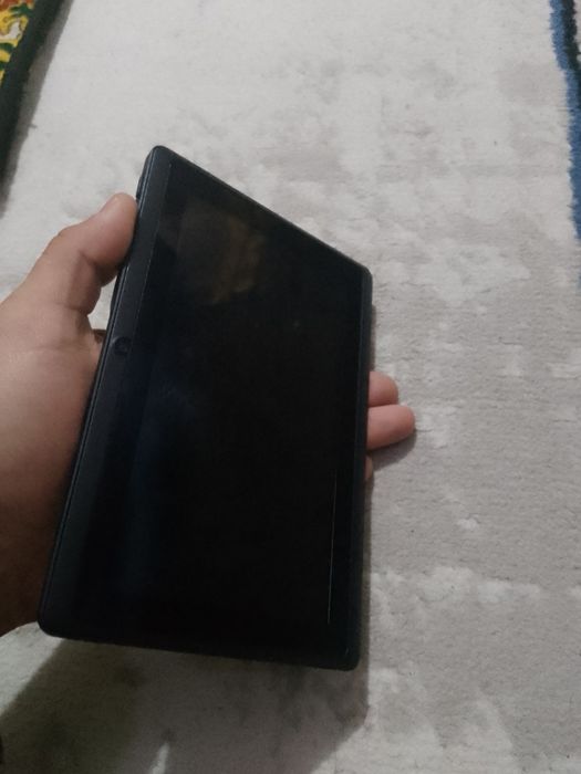 Cyber planshet sotiladi