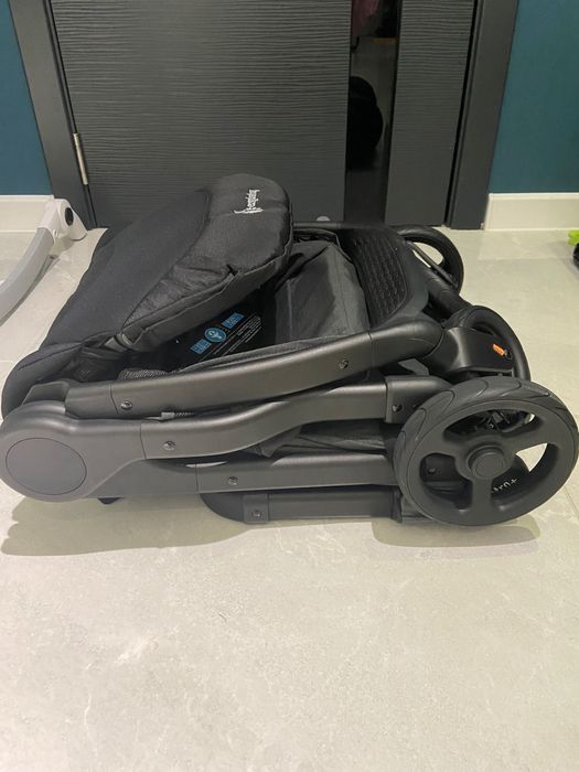 Количка нова Ergobaby Metro +