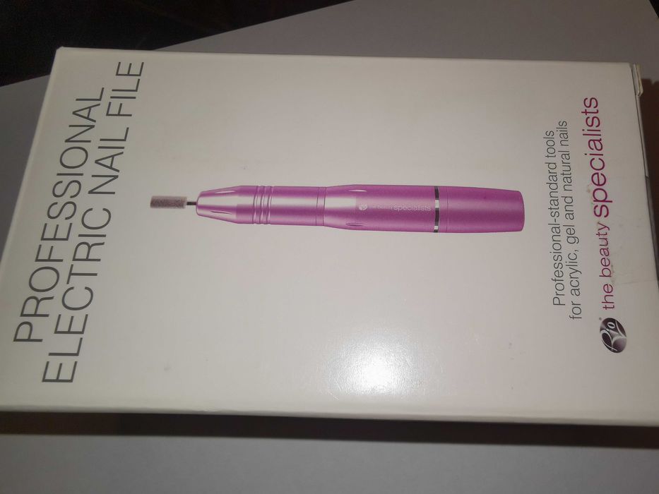 Оборудване и аксесоари за маникюр