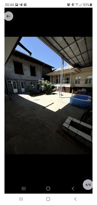 Taqachi mahallada 4 sotix 10 xonali uy