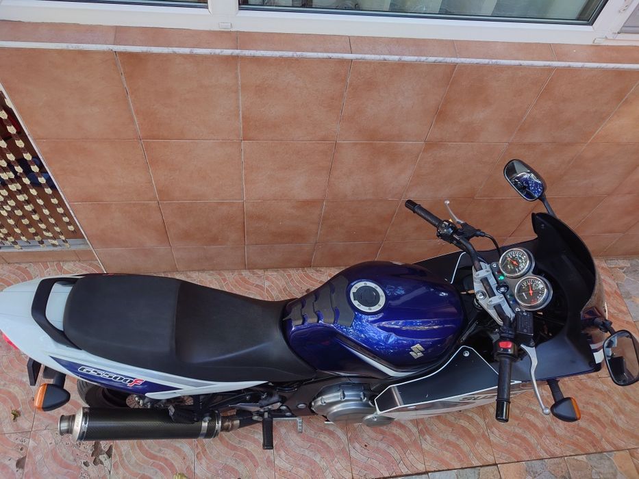 Vând Suzuki GS 500F