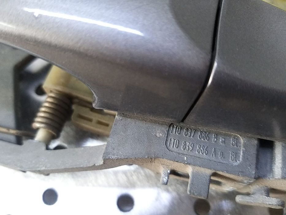 Maner usa dreapta fata vw touran 1t 1t0839886