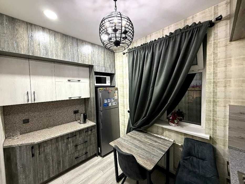 ;Энг Арзон‼️2/1/8 59м2 евро кирпич 8роддом улКичик Бешягач Том/ям-Бар