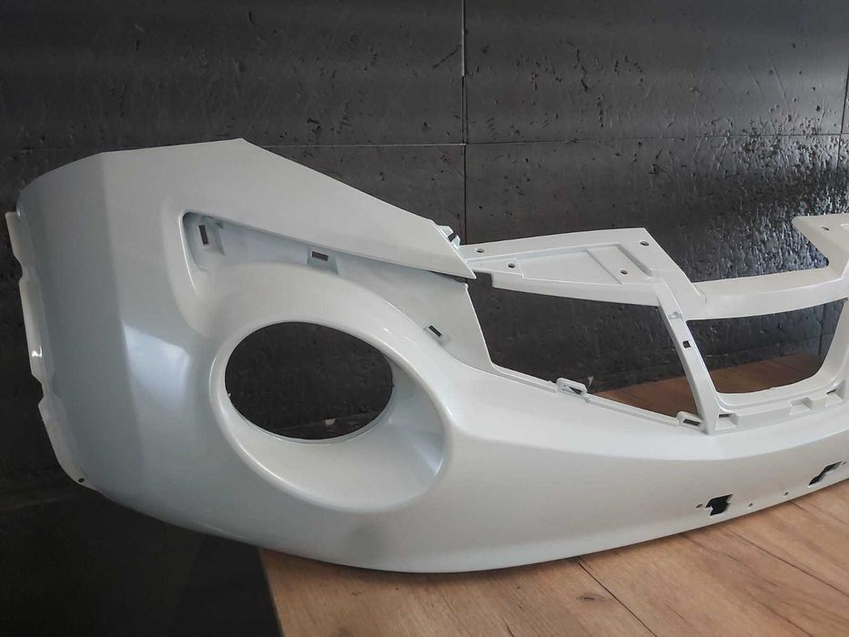 Bara Fata Nissan Juke An 2010-2015 (QX1 - WHITE 3P (Alb))