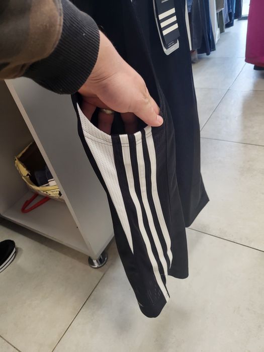 Maieu sport Adidas marimea S M L XL tricou