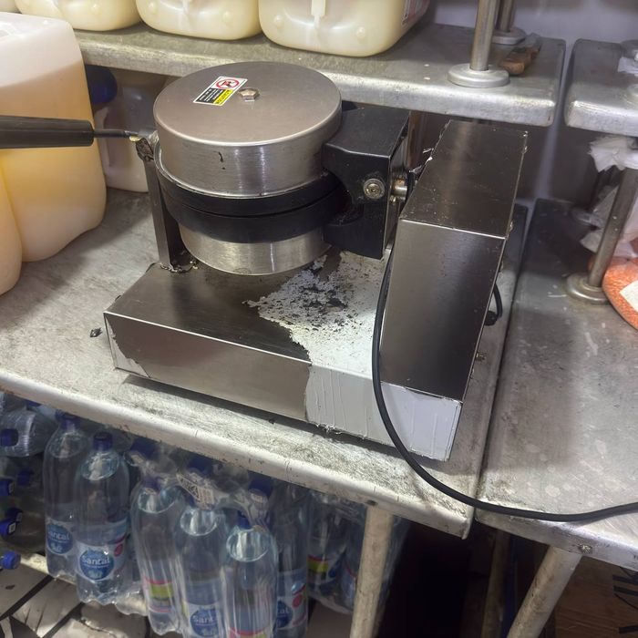 Срочно продам аппарат для бургеров