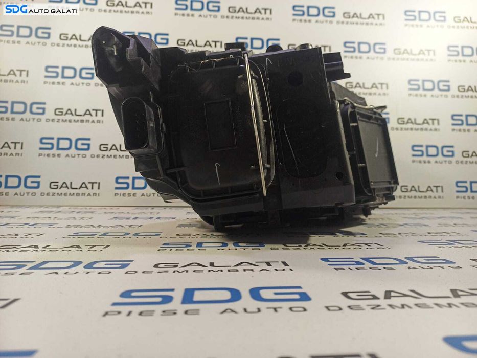 Far Stanga FARA Xenon Audi Q5 8R 2008 - 2012 [L1510]