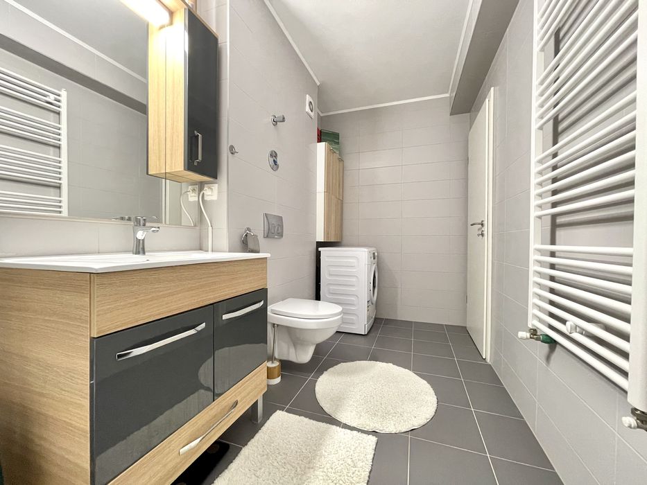 Apartament mobilat-utilat, parcare proprie, termen lung/scurt, pet fri