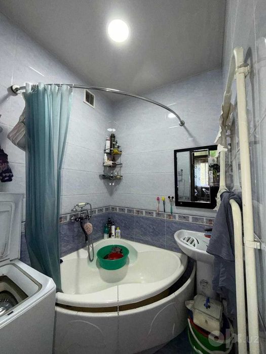 Юнусабад 11 квартал 3/4/4 (68м2) Ор: Мегапланет,  По линии метро