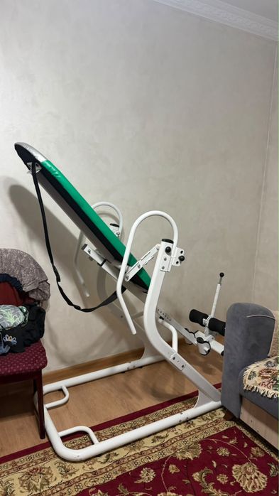 Инверсионный стол для спины