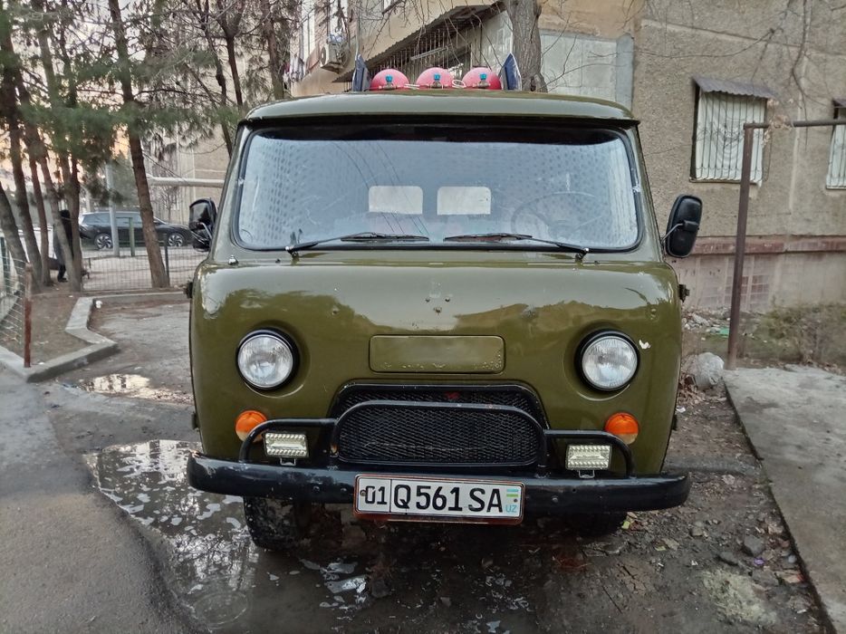 Uazik sotiladi Holati yahshi