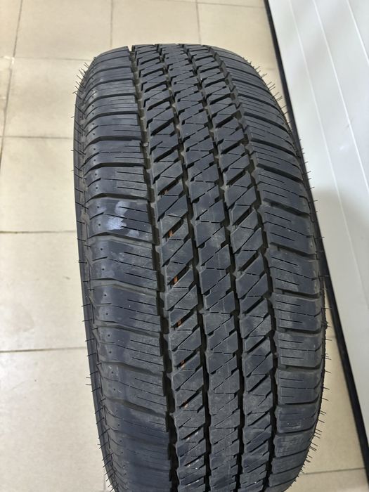 Anvelope vara Toyota Hilux