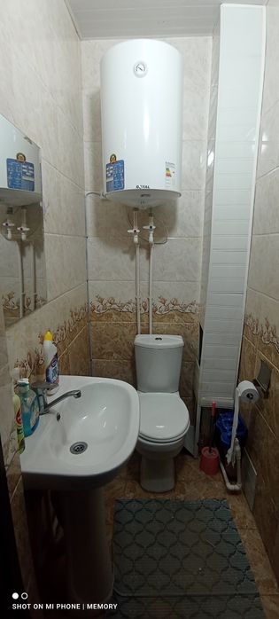 Kvartira sotiladi  2 xonali 67 kv subsidiyali