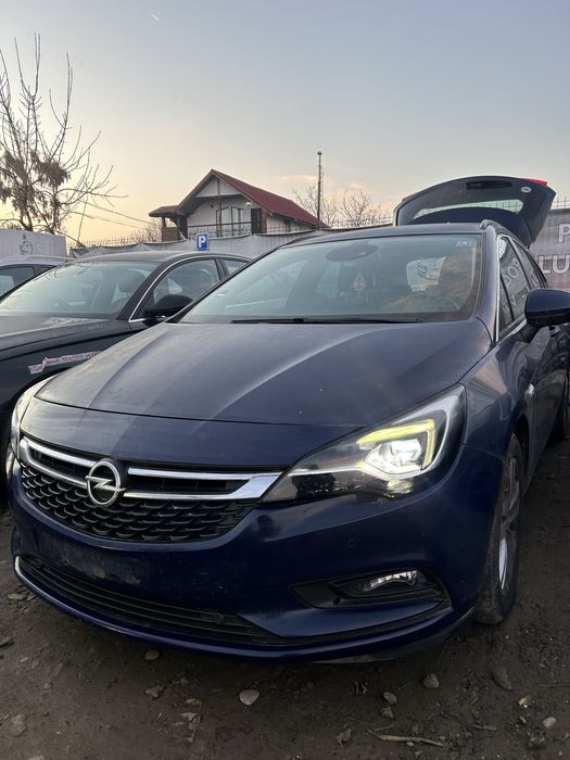 Ușă dreapta  față Opel Astra K  2017