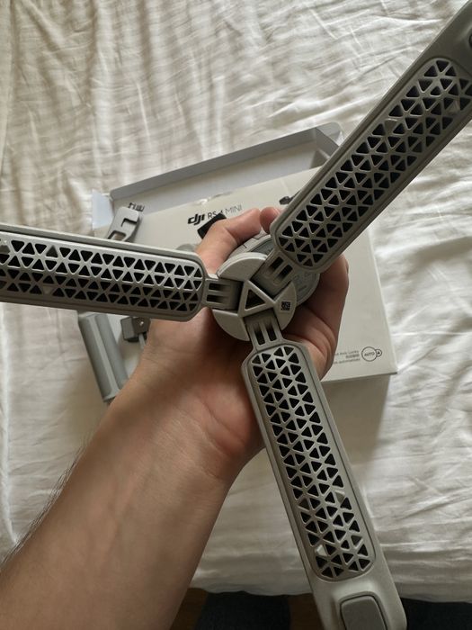 Stabilizator DJI RS 4 Mini