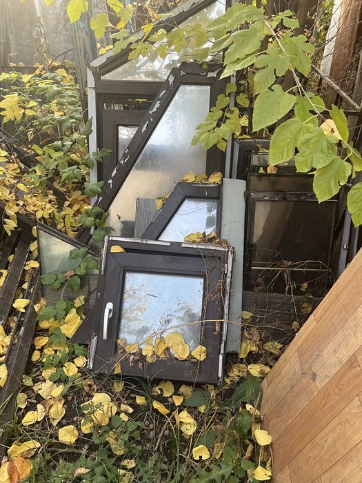 Витражи хорошие  б/у