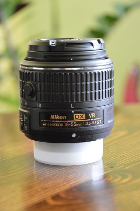 Обектив Nikon 18-55 3.5-5.6