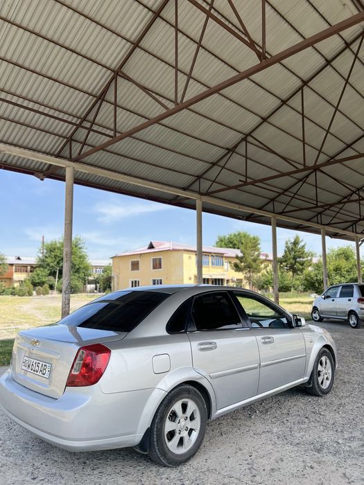 Daewoo Gentra 1.5 2014 г. 300.000км