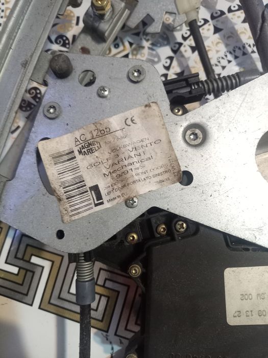 Стеклоподъёмник vw гольф 3, венто.