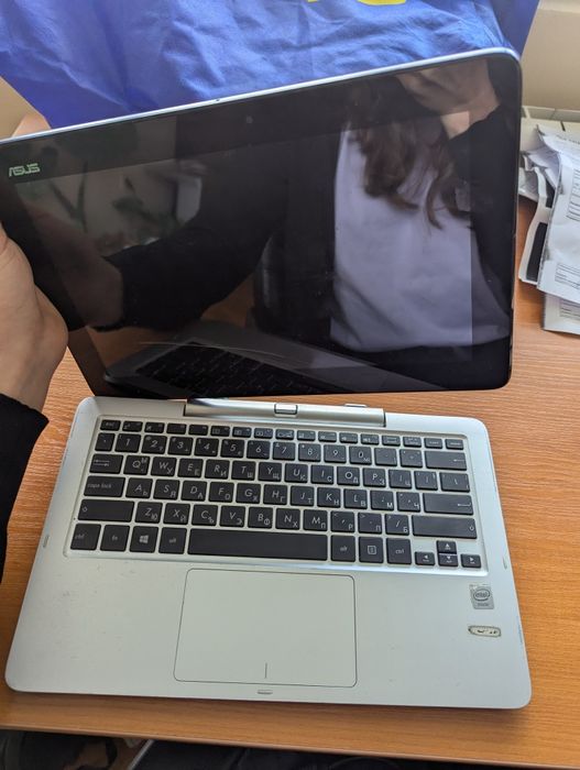 Asus Transformer Book T200TA + клавиатура