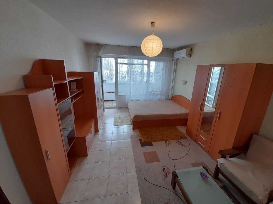 Дава се под наем Едностаен апартамент в Бургас, Изгрев - 45 кв.м за 150 € - Снимка #5