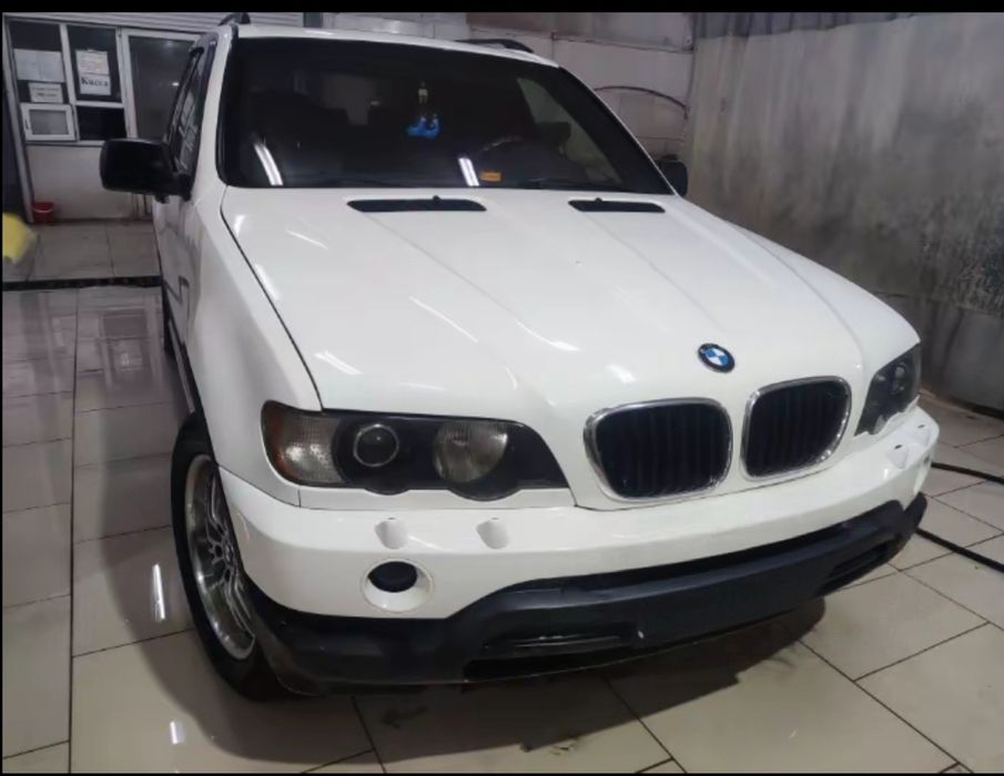 Продам машину BMW X5