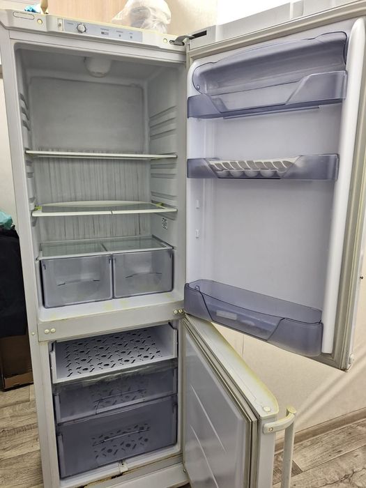 Холодильник бюруса