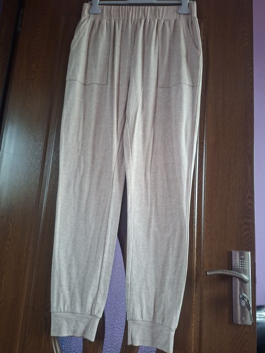 Vând Pantaloni Trening Damă Mărimea XXL Noi