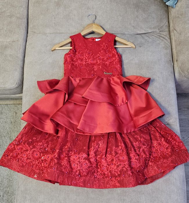 Нарядные платья на 2-12 лет