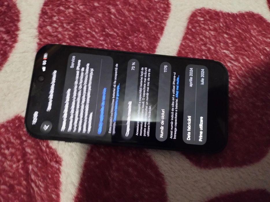 Schimb iPhone 15 defectul sa vede in poze este spart pe față dar nu afectează cu nimic mai multe detalii in peivat